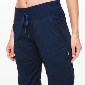 Lululemon Dance Studio Pants lll Unlined - SIZE 4